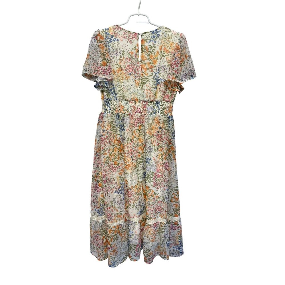 Floral Midi Dress with V-Neck and Short Sleeves - Picture 6 of 7
